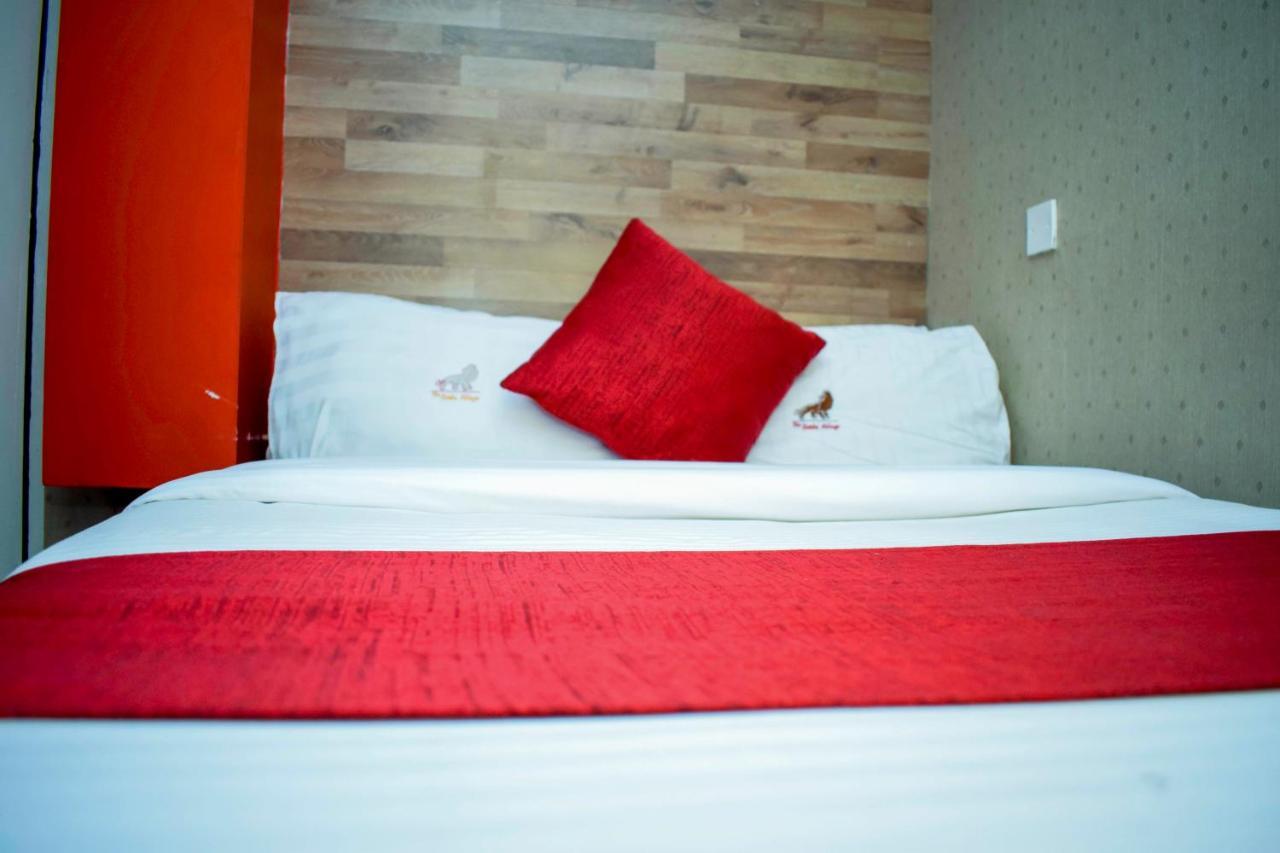 Simba Village Relax Inn Eldoret Bagian luar foto